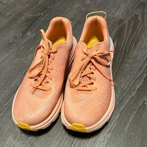 Excellent condition Hokas